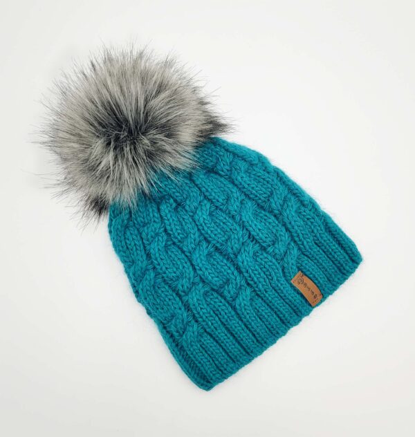 Knitted hat with pattern and fleece - Image 4